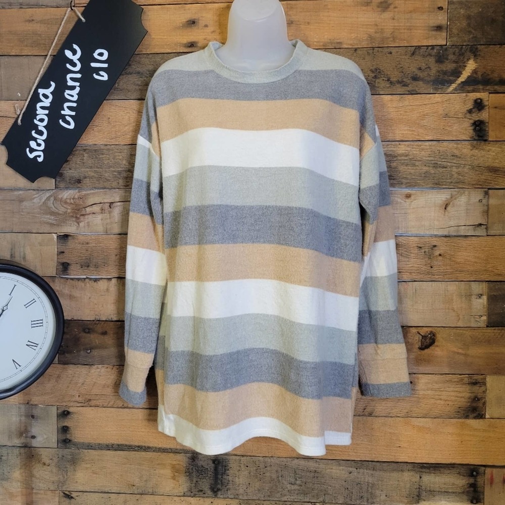 SALE-BomBom women's stripped oversized fleece long sleeve top size small